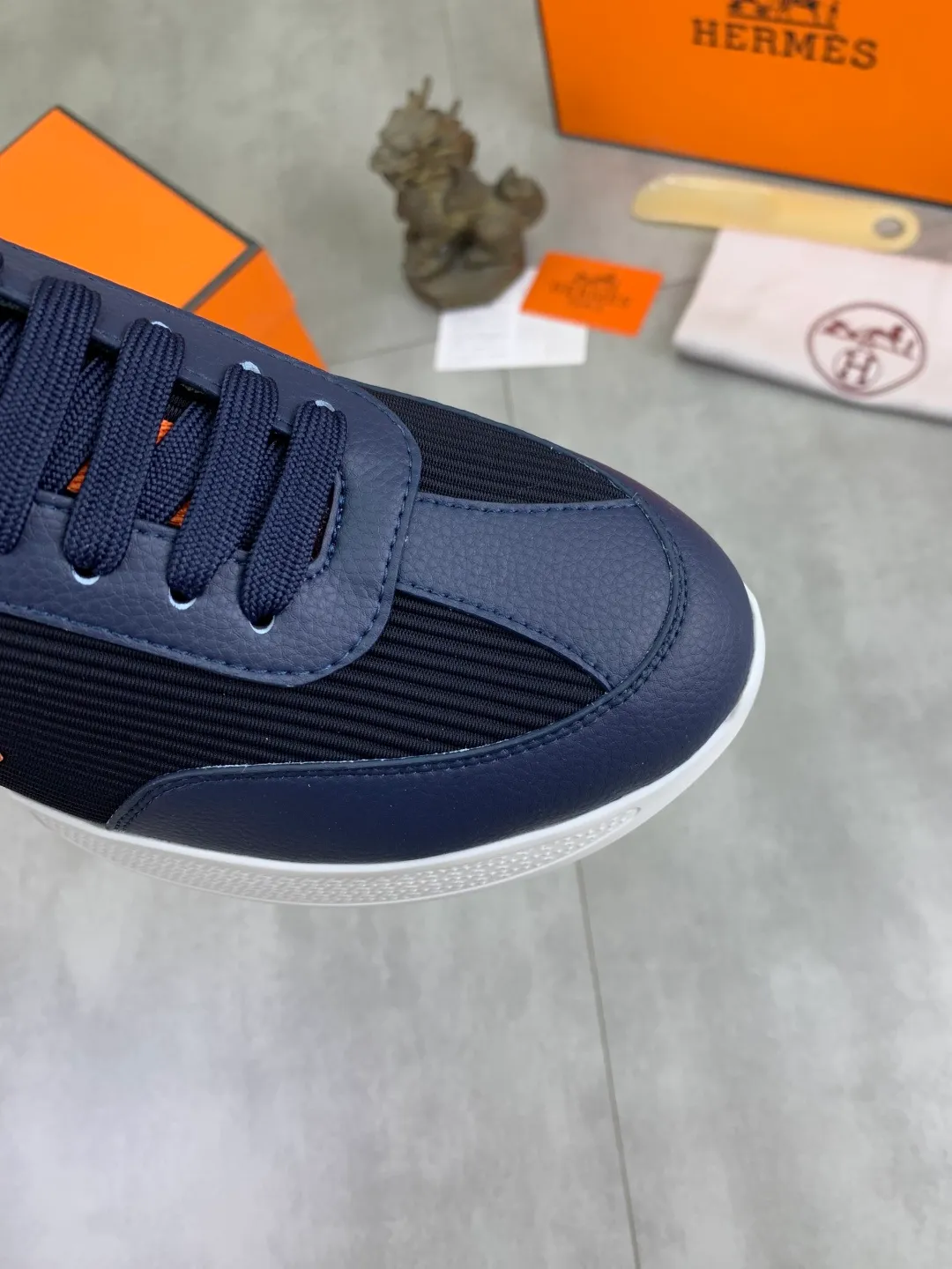 Men's men's shoes P460 new style [HERMES] Hermès - High-end quality original order - Upper: 🔝Nappa calfskin, sewn brand 'H' totem - Inner: water-dyed cowhide - Outsole: ultra-light TPU foam; molded outsole - Ultra-high quality control·Fine workmanship: highlighted (high-end·nobility·grade) -Size: 38-44 (45 can be customized)·